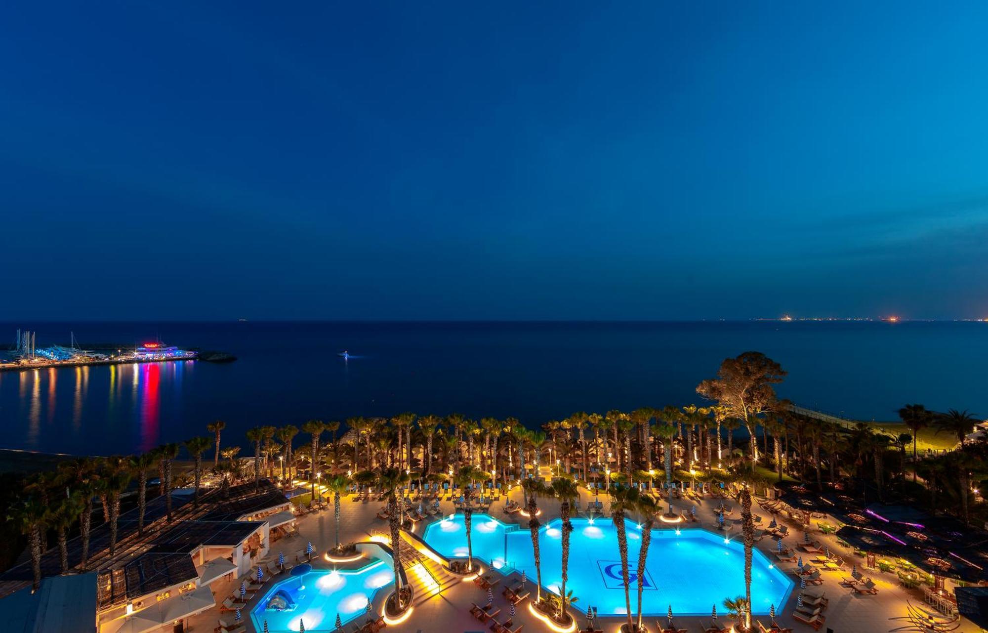 Grandresort By Leonardo Hotels Limassol Extérieur photo